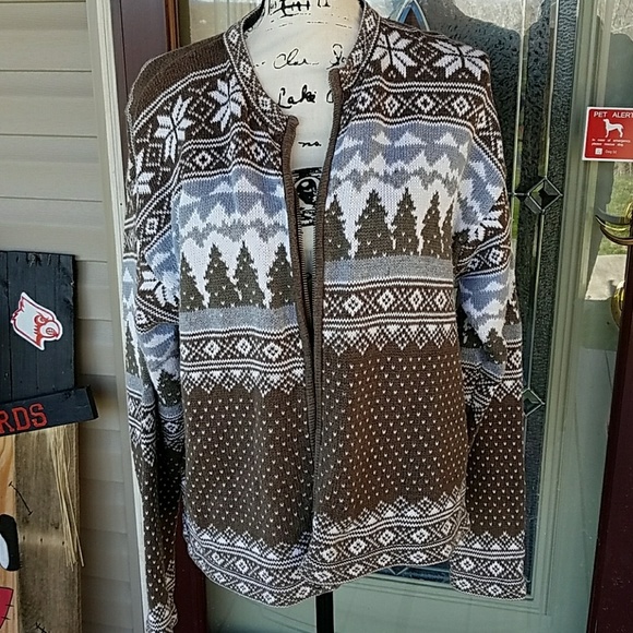 b.moss Sweaters - B.MOSS ZIP UP SWEATER!!!